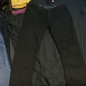 Black ripped men’s skinny jeans